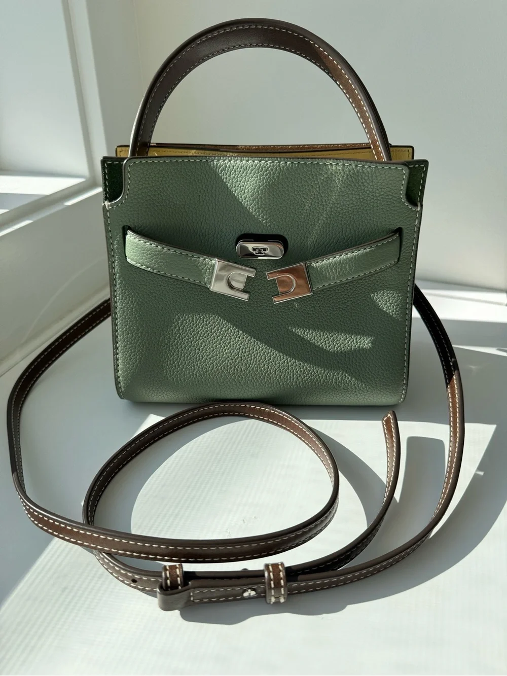 Tory Burch green pebbled leather petite Lee Radziwill double bag
